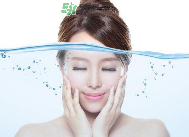 皮膚為什么要補(bǔ)水？皮膚補(bǔ)水最有效的方法