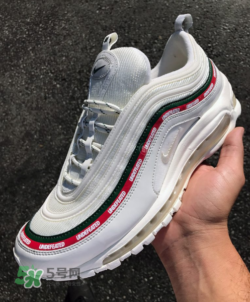 undefeated與nike air max 97聯(lián)名白色款什么時(shí)候發(fā)售_實(shí)物怎么樣？