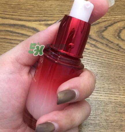 資生堂紅妍肌活精華露怎么用？資生堂紅妍精華使用方法