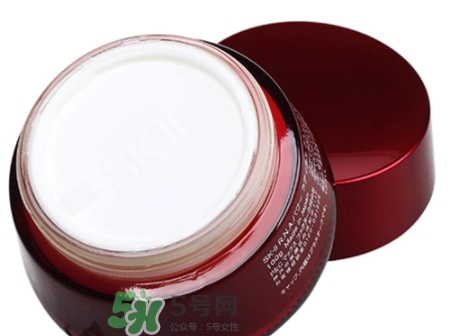 sk2大紅瓶和小紅瓶哪個好？sk2大紅瓶和小紅瓶區(qū)別