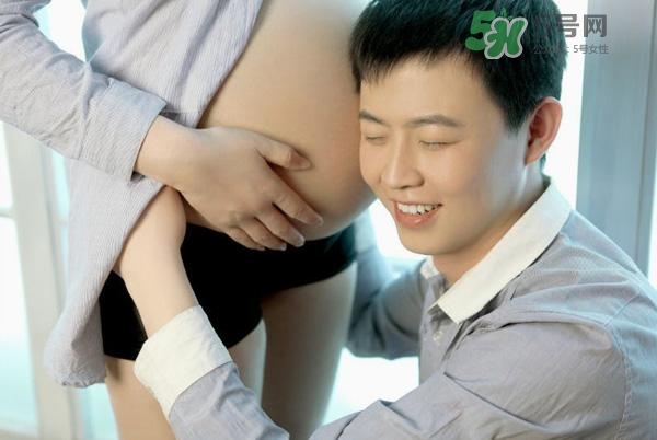 羊水栓塞發(fā)生在什么時(shí)候？羊水栓塞癥狀