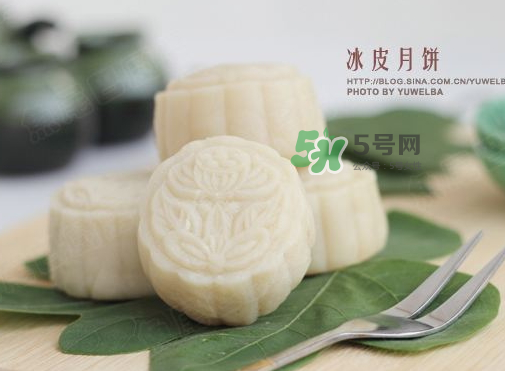 冰皮月餅皮太黏怎么辦？冰皮月餅粘手怎么回事？