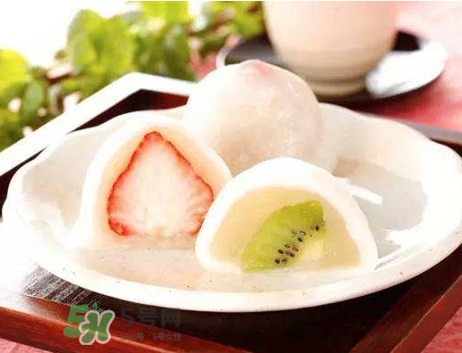 冰皮月餅粉可以做雪媚娘嗎？雪媚娘和冰皮月餅區(qū)別