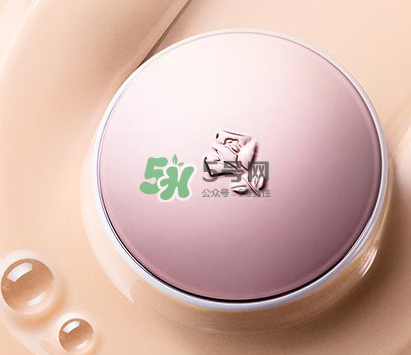 蘭蔻小粉盒怎么用？蘭蔻小粉盒使用方法