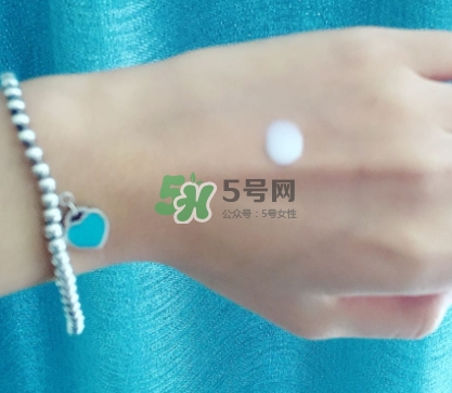 olay小白瓶有哪些版本？olay小白瓶版本區(qū)別