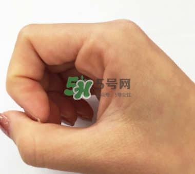 olay小白瓶和a醇怎么用？olay小白瓶和露得清a醇使用順序