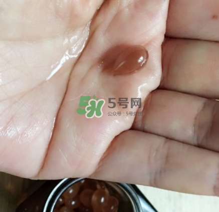 雅詩蘭黛小棕瓶膠囊多少錢？小棕瓶安瓶膠囊專柜價(jià)格