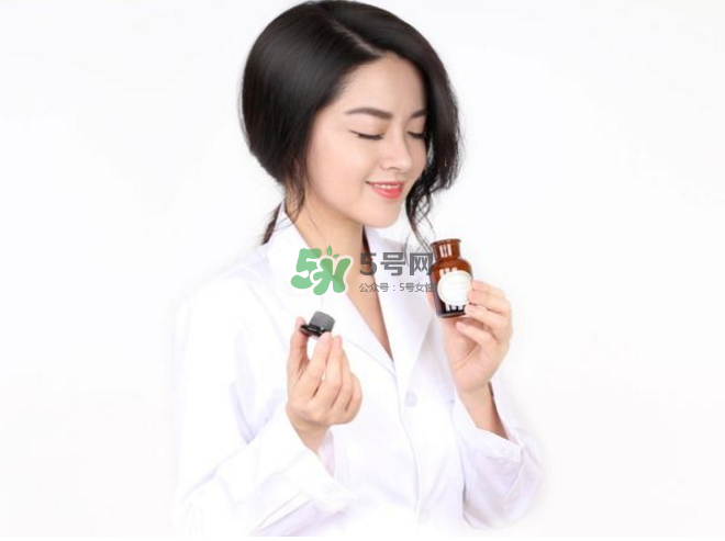 刷酸爆痘怎么辦？刷酸爆痘要不要繼續(xù)刷？