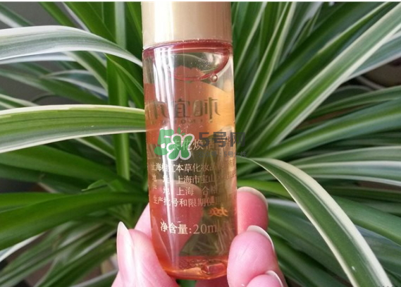 相宜本草山茶花系列怎么樣？相宜本草山茶花系列適合什么年齡？