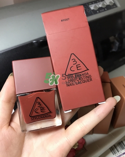 小編推薦秋冬必敗土色指彩！摩登先生、3CE都榜上有名