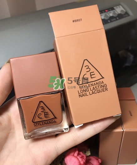 小編推薦秋冬必敗土色指彩！摩登先生、3CE都榜上有名