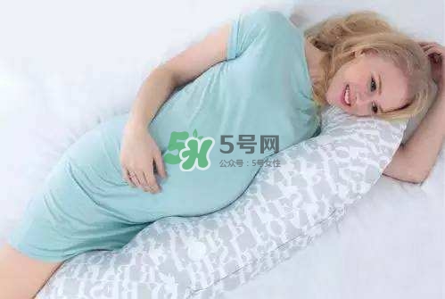孕晚期怎么睡覺才舒服？孕晚期正確睡姿