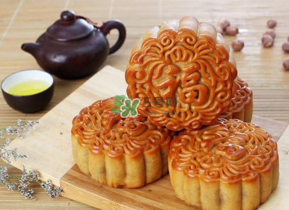 月餅回油要密封嗎？月餅回油敞開(kāi)還是密封？