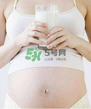 孕婦奶粉和普通奶粉的區(qū)別  懷孕必須喝孕婦奶粉嗎？