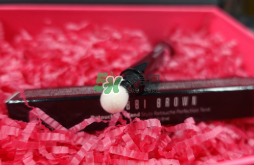 bobbi brown氣墊修顏棒怎么樣？芭比波朗氣墊修顏棒好用嗎？