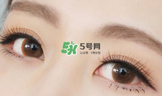 波浪眉是怎么畫的？為什么流行波浪眉？