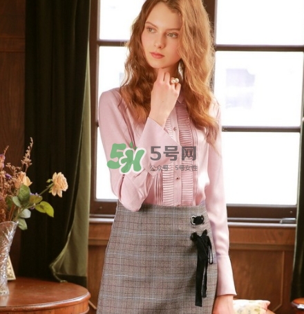 10月份穿什么衣服合適？十月份穿長袖還是短袖