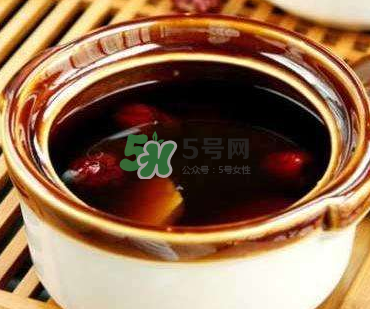 男人能喝紅糖水嗎？男人喝紅糖水有什么好處？