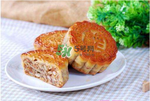 五仁月餅里的紅綠絲是什么？五仁月餅里面有什么？