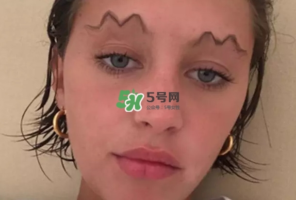 波浪眉是怎么畫的？為什么流行波浪眉？