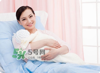 破腹產(chǎn)疤痕可以紋身嗎？破腹產(chǎn)后多久可以做疤痕紋身？