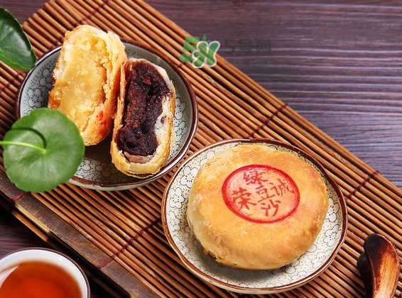 酥皮月餅烤多長時間？酥皮月餅水油面比例