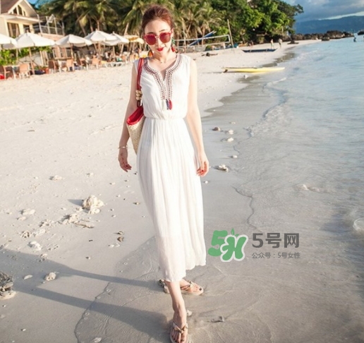 十月份去泰國穿什么衣服？10月份去泰國穿衣搭配