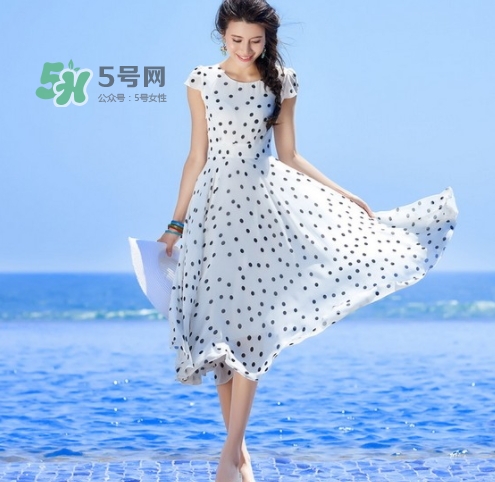 十月份去三亞穿什么衣服？10月份去三亞穿衣搭配