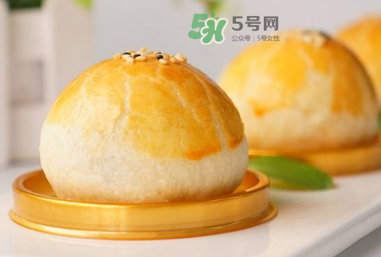 蛋黃酥熱量高嗎？一個蛋黃酥的熱量