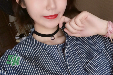 希思黎口紅試色 希思黎口紅多少錢？