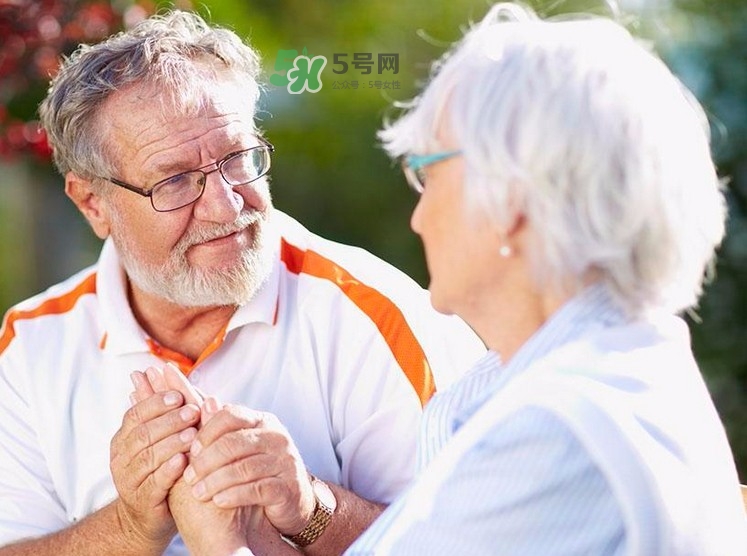 婚外情如何調(diào)查取證？網(wǎng)絡(luò)聊天記錄屬于婚外情證據(jù)嗎？