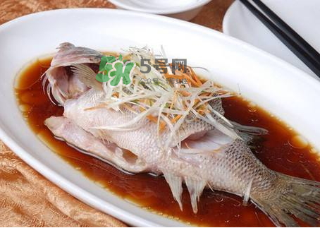 黑魚可以清蒸嗎？黑魚蒸多久？