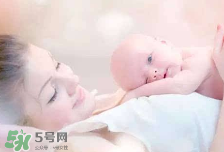 哺乳期來月經(jīng)正常嗎？哺乳期來例假正常嗎？