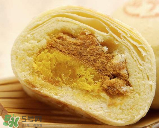 ?蛋黃酥可以不用豬油嗎？蛋黃酥用什么油好？