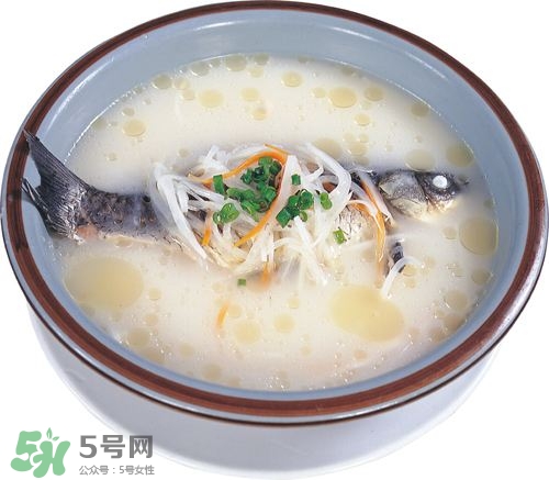 鯽魚(yú)湯怎么去腥味？鯽魚(yú)湯熬多長(zhǎng)時(shí)間最好？