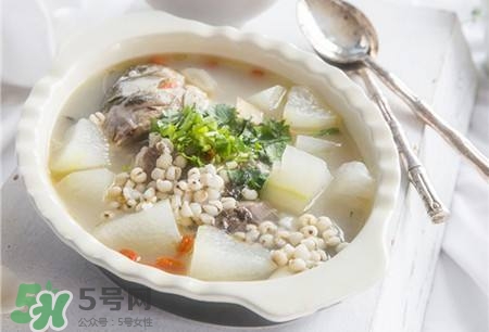 產(chǎn)婦鯽魚湯什么時(shí)候喝？產(chǎn)婦鯽魚湯放調(diào)料嗎？
