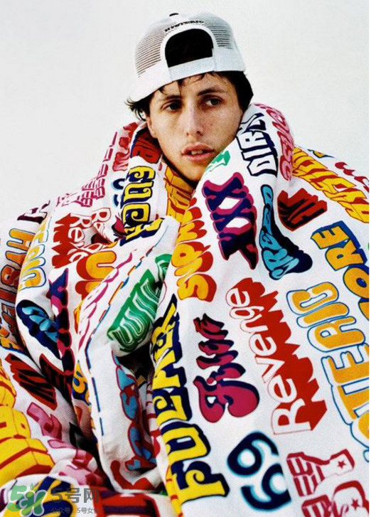 supreme與hysteric glamour2017秋冬聯(lián)名怎么樣_好看嗎？