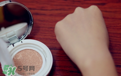 美康粉黛氣墊bb怎么樣？美康粉黛氣墊bb毀容