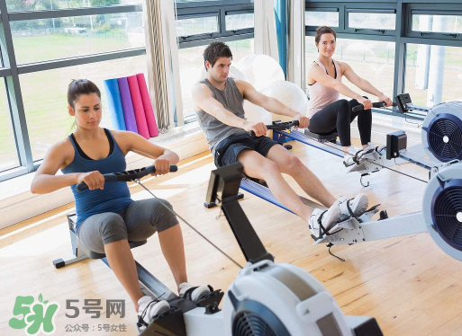 劃船機(jī)是有氧運(yùn)動(dòng)嗎？劃船機(jī)是有氧還是無(wú)氧？
