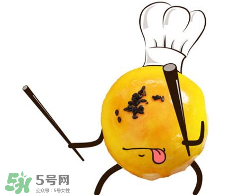 蛋黃酥可以用微波爐烤嗎？微波爐可以做蛋黃酥嗎？