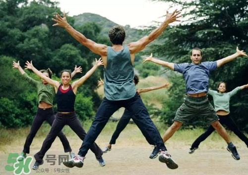 波比跳一天做多少個？波比跳每天多少個合適？