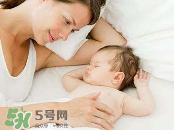 怎么樣培養(yǎng)寶寶自己入睡？怎么樣培養(yǎng)寶寶整夜睡覺？