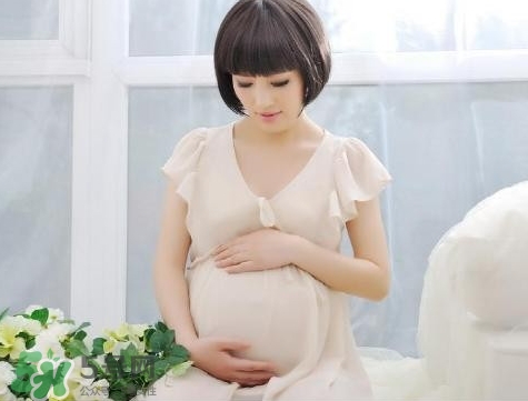 大腿長了妊娠紋怎么辦？為什么大腿外側(cè)有條紋？