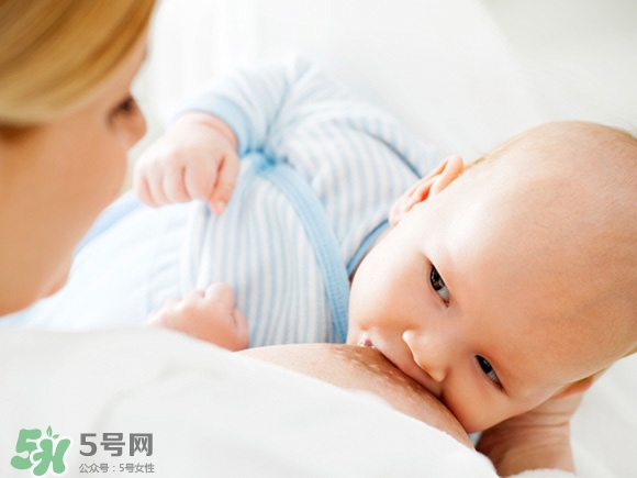 寶寶經(jīng)常換奶粉好嗎？經(jīng)常換奶粉對(duì)寶寶有什么影響？