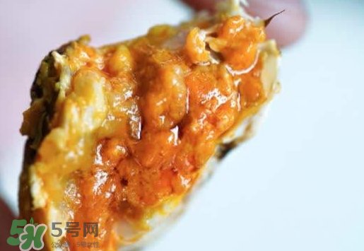 啤酒蒸大閘蟹好吃嗎？啤酒蒸大閘蟹怎么吃？
