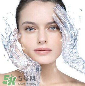 化妝水你選對(duì)了嗎？8款熱門明星化妝水測(cè)評(píng)