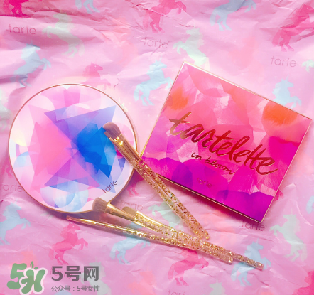Tartelette in bloom眼影盤(pán)怎么樣？Tartelette in bloom眼影盤(pán)試色