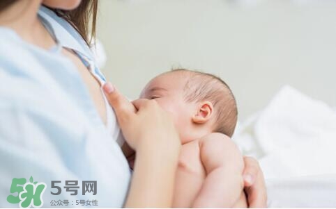 母乳喂養(yǎng)不能吃哪些東西？母乳喂養(yǎng)媽媽飲食注意事項