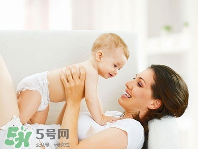 母乳喂養(yǎng)不能吃哪些東西？母乳喂養(yǎng)媽媽飲食注意事項
