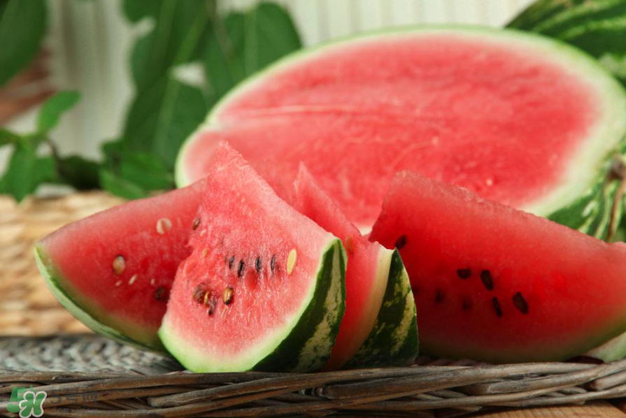 秋季養(yǎng)生食譜有哪些？秋季健康靠這些